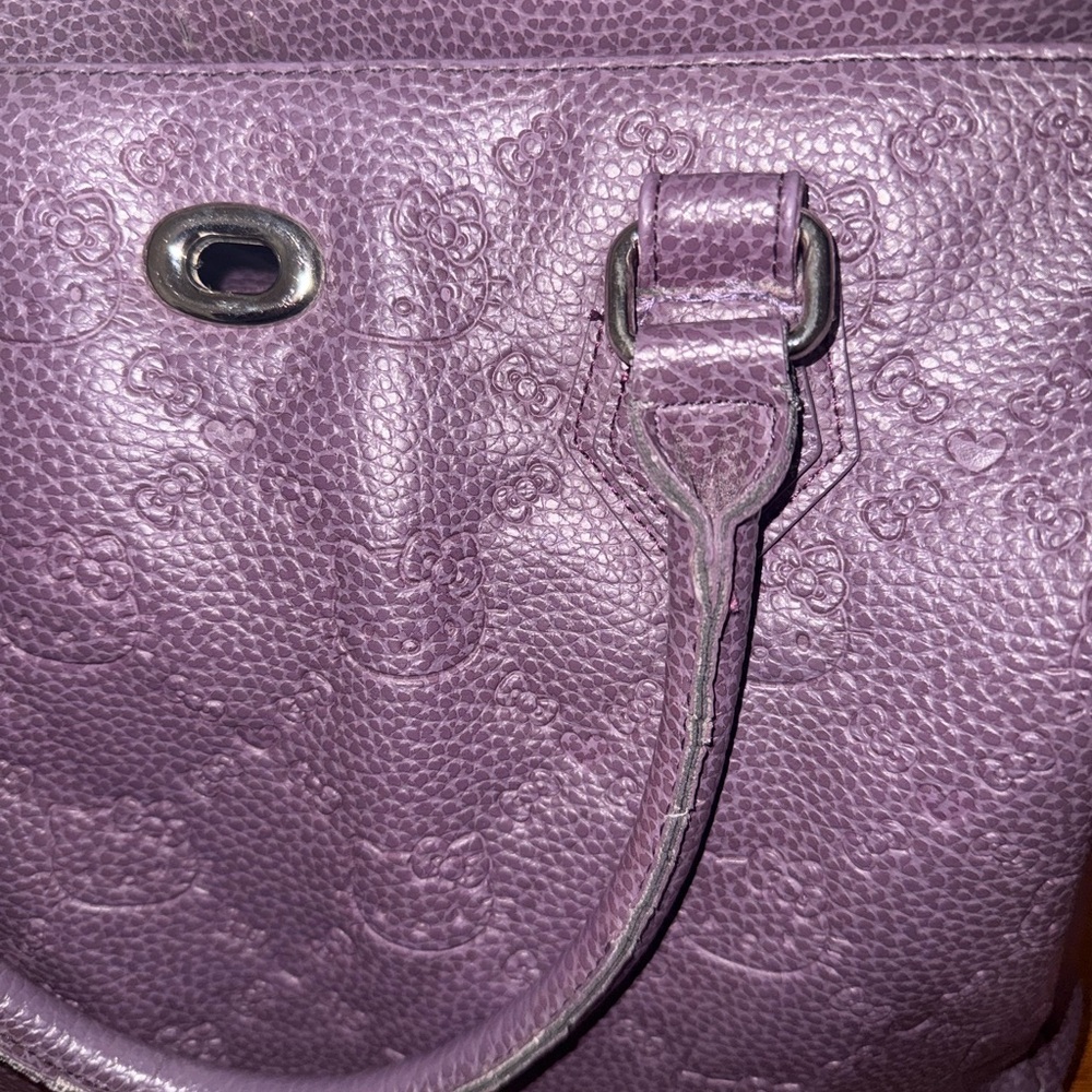 💜 Hello Kitty x Loungefly Embossed Purple Leather Tote Bag - Picture 2 of 16